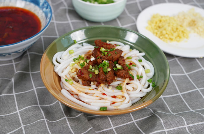 新邵肉臊子粉培训